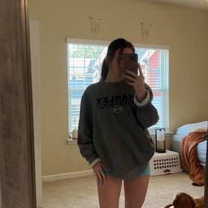 Meet your Posher, Dev